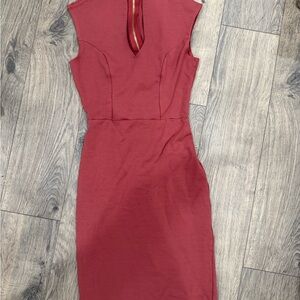 Elegant Red Sleeveless Dress